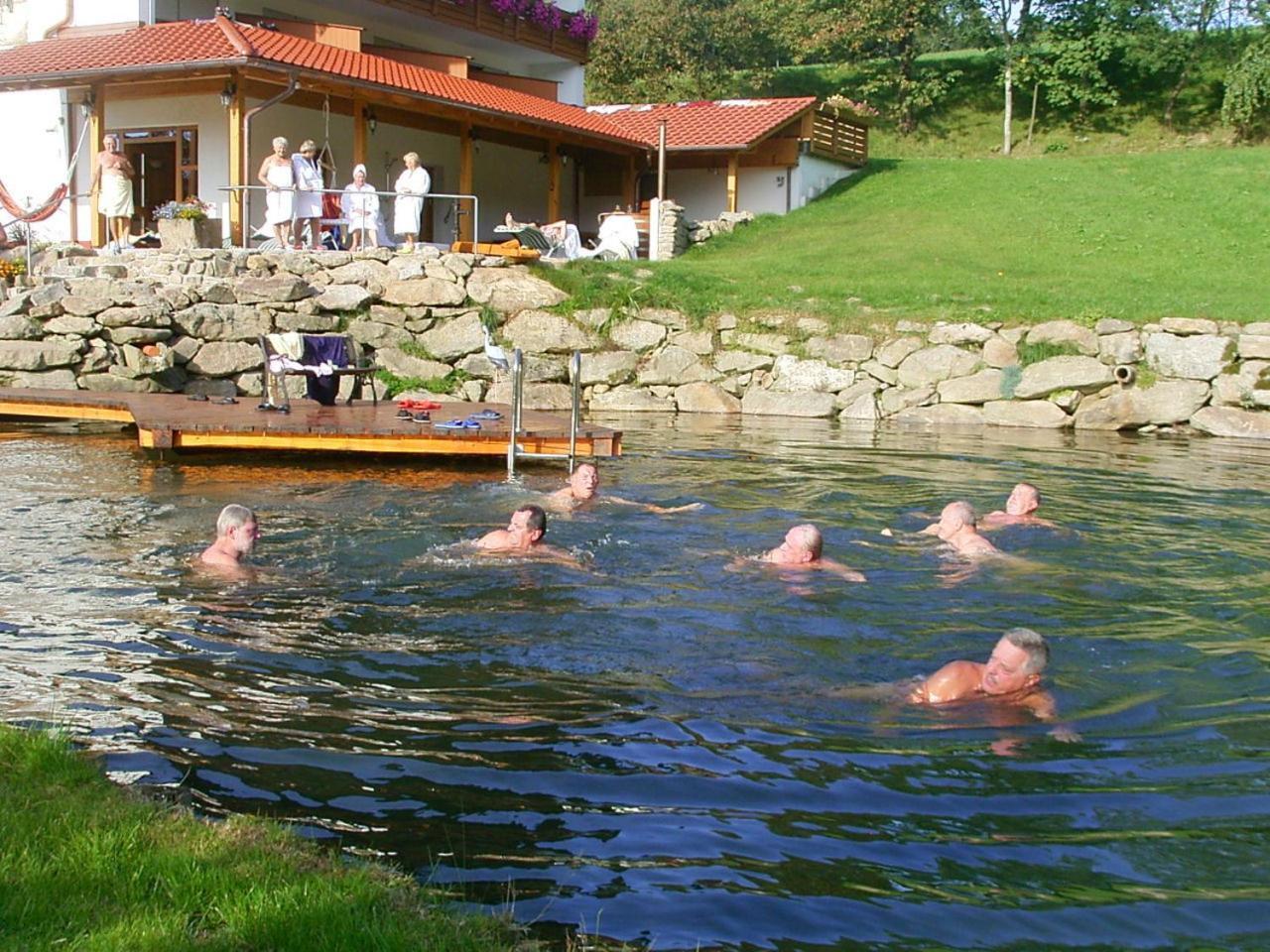 Landhotel Weingarten Haibach  Eksteriør bilde